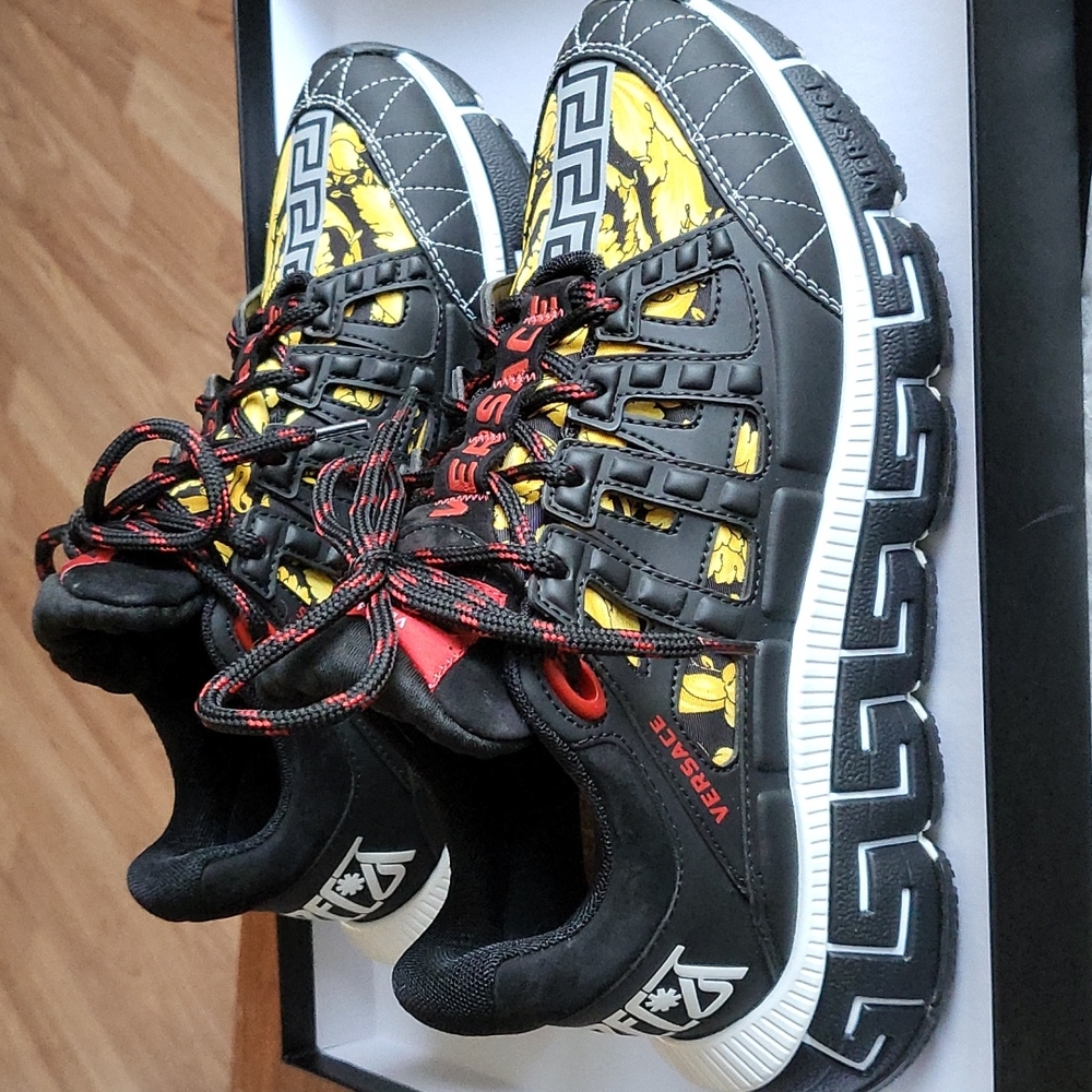 SOLD, Versace Trigreca Sneakers
